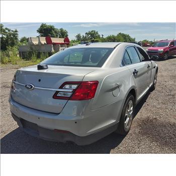 2015 Ford Taurus (Hartford, CT 06114)