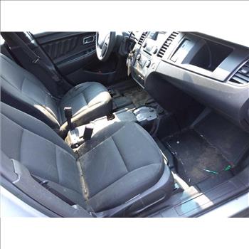 2015 Ford Taurus (Hartford, CT 06114)