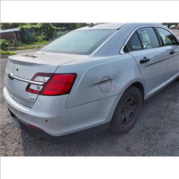 2015 Ford Taurus (Hartford, CT 06114)