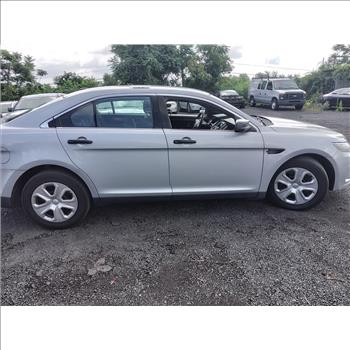 2015 Ford Taurus (Hartford, CT 06114)
