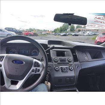 2015 Ford Taurus (Hartford, CT 06114)