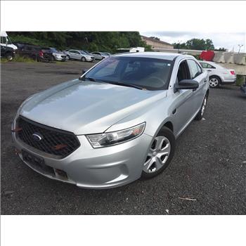 2015 Ford Taurus (Hartford, CT 06114)