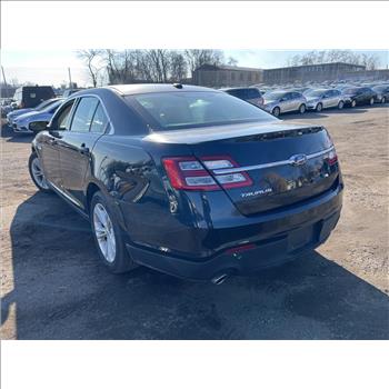 2015 Ford Taurus (Hartford, CT 06114)