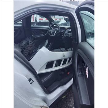 2015 Ford Taurus NGPI (Brooklyn, NY 11214)