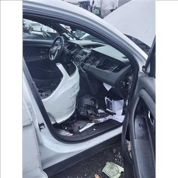 2015 Ford Taurus NGPI (Brooklyn, NY 11214)