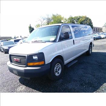 2015 GMC Savana (Hartford, CT 06114)