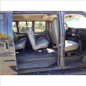 2015 GMC Savana (Hartford, CT 06114)