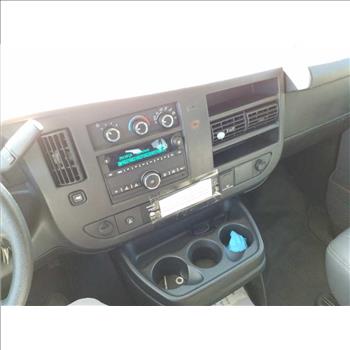 2015 GMC Savana (Hartford, CT 06114)