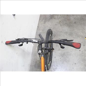 2015 Trek Marlin 5 Mountain Bike