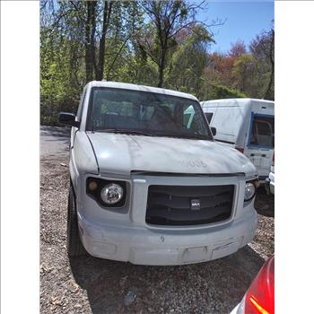 2016 AM GENERAL MV1 (Staten Island, NY 10309)