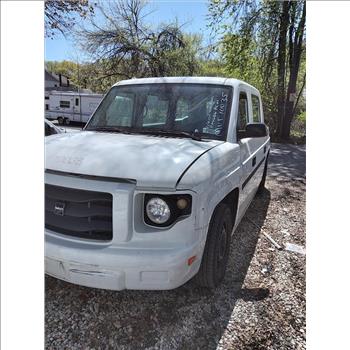 2016 AM GENERAL MV1 (Staten Island, NY 10309)