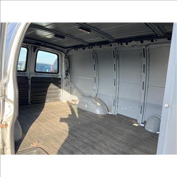 2016 Chevrolet Express (Hartford, CT 06114)