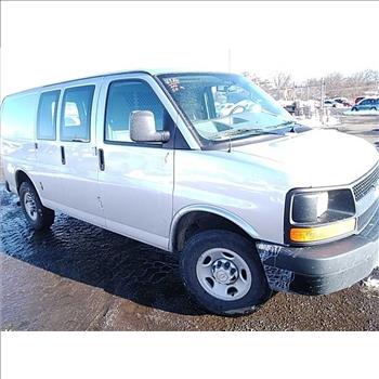 2016 Chevrolet Express (Hartford, CT 06114)
