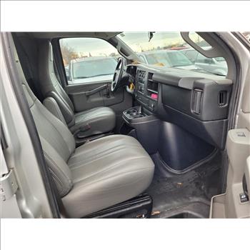 2016 Chevrolet Express (Hartford, CT 06114)