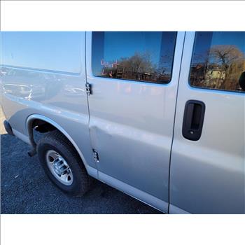 2016 Chevrolet Express (Hartford, CT 06114)