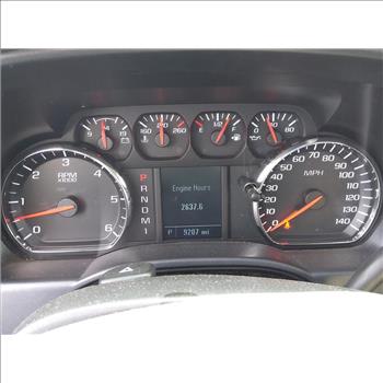 2016 Chevrolet Silverado Box Truck (Hartford, CT 06114)