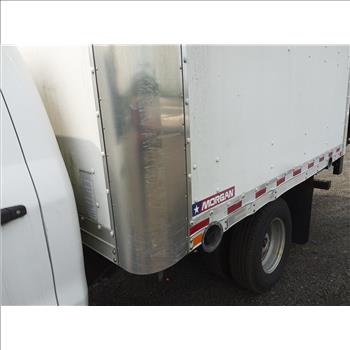 2016 Chevrolet Silverado Box Truck (Hartford, CT 06114)