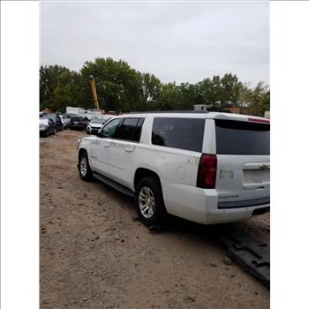 2016 Chevrolet Suburban (Staten Island, NY 10309)