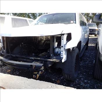 2016 Chevrolet Suburban (Staten Island, NY 10309)