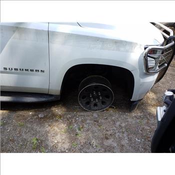 2016 Chevrolet Suburban (Staten Island, NY 10309)