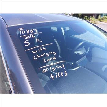 2016 Chevrolet Volt w/ Charging Cord (Hartford, CT 06114)