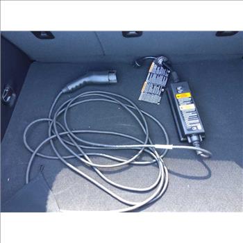 2016 Chevrolet Volt w/ Charging Cord (Hartford, CT 06114)