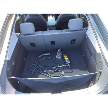 2016 Chevrolet Volt w/ Charging Cord (Hartford, CT 06114)