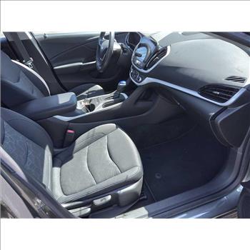 2016 Chevrolet Volt w/ Charging Cord (Hartford, CT 06114)