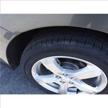 2016 Chevrolet Volt w/ Charging Cord (Hartford, CT 06114)