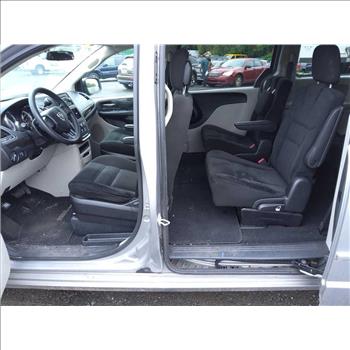 2016 Dodge Grand Caravan (Hartford, CT 06114)