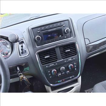 2016 Dodge Grand Caravan (Hartford, CT 06114)