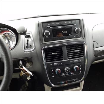 2016 Dodge Grand Caravan (Hartford, CT 06114)