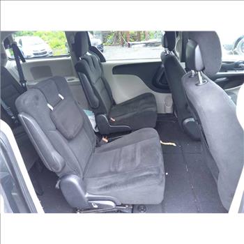 2016 Dodge Grand Caravan (Hartford, CT 06114)