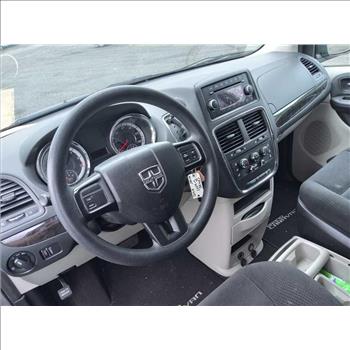 2016 Dodge Grand Caravan (Hartford, CT 06114)