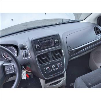 2016 Dodge Grand Caravan (Hartford, CT 06114)