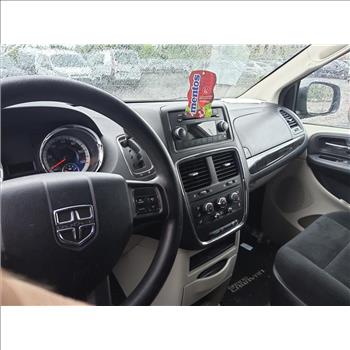 2016 Dodge Grand Caravan (Hartford, CT 06114)