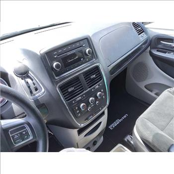 2016 Dodge Grand Caravan (Hartford, CT 06114)