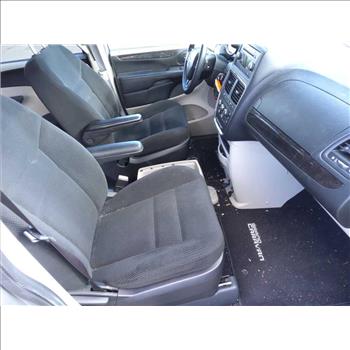 2016 Dodge Grand Caravan (Hartford, CT 06114)