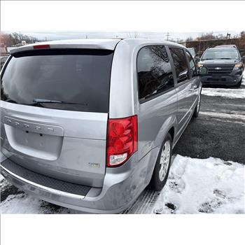 2016 Dodge Grand Caravan (Hartford, CT 06114)