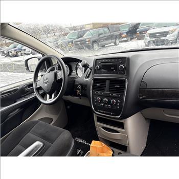 2016 Dodge Grand Caravan (Hartford, CT 06114)