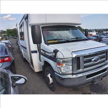 2016 Ford E-450 Econoline  (Hartford, CT 06114)