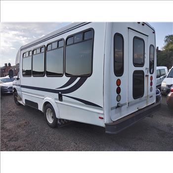 2016 Ford E-450 Econoline  (Hartford, CT 06114)