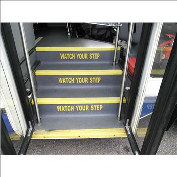 2016 Ford E450 Paratransit Bus (Hartford, CT 06114)