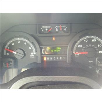 2016 Ford E450 Paratransit Bus (Hartford, CT 06114)