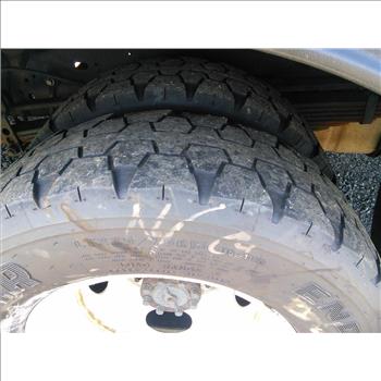 2016 Ford E450 Paratransit Bus (Hartford, CT 06114)