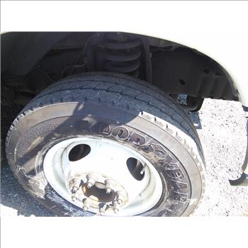 2016 Ford E450 Paratransit Bus (Hartford, CT 06114)