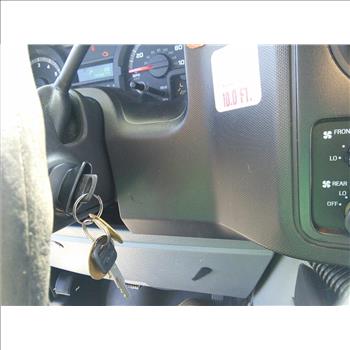 2016 Ford E450 Paratransit Bus (Hartford, CT 06114)