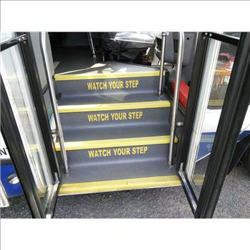 2016 Ford E450 Paratransit Bus (Hartford, CT 06114)