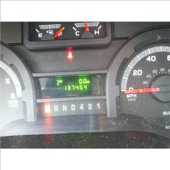 2016 Ford E450 Paratransit Bus (Hartford, CT 06114)