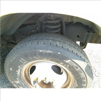 2016 Ford E450 Paratransit Bus (Hartford, CT 06114)